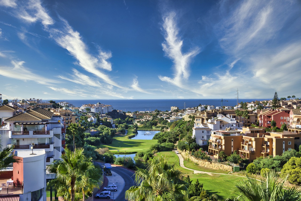 Smaki Hiszpanii: przewodnik po regionalnych potrawach