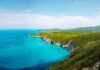 Asturiańskie wybrzeże jak z pocztówki: klify, zielone łąki i ukryte plaże